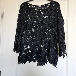 Beautiful Lace Top - Size L